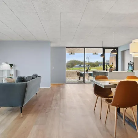Lovely In With Wifi Holiday home *