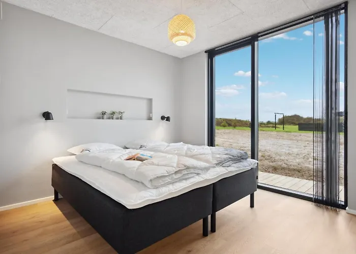 Stunning In With Sauna Nyaraló *