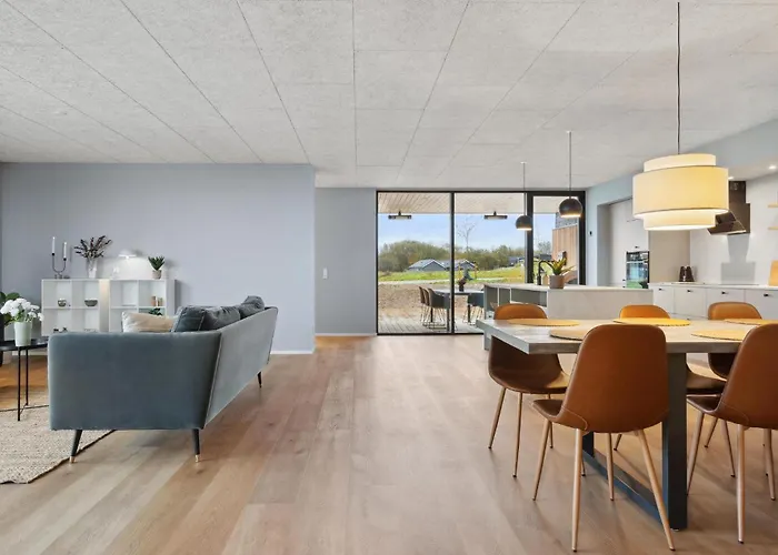 Stunning In With Sauna Nyaraló *