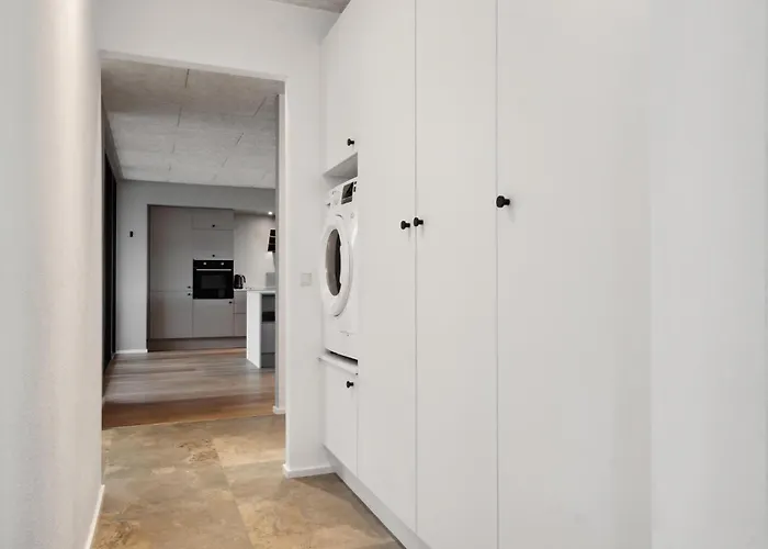 Stunning In With Sauna Nyaraló *